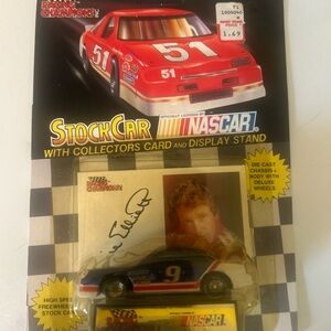 1991 BILL ELLIOTT #9 MELLING FORD THUNDERBIRD 1:64 NASCAR